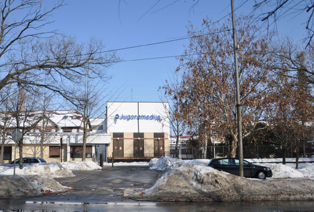 Из стечаја у банкрот